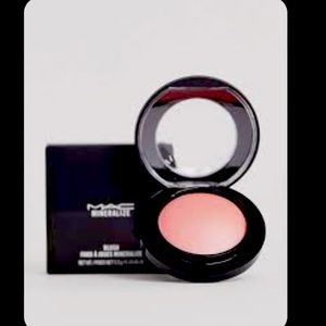 MAC Mineralize Blush- New Romance NWT
